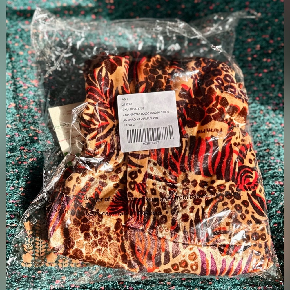 RARE Farm Rio x Anthropologie NWT Long-Sleeve Printed Romper—L - Picture 7 of 16